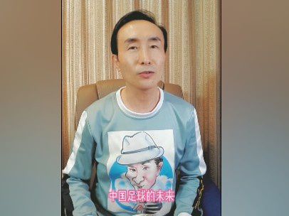 平易近国年间，张千月（杨坤锐饰）新婚以后进省会投靠同亲王明堂（李运佳饰），不成想晚上房间内发现床下有一个死尸，年夜批差人带走了旅社老板宋成安（周船饰）、老板娘翠姐（黄娟饰）、住客顾满仓（王渊饰）、孙兴福（王正佳饰）、梁程思（刘锦饰）、门房老胡（季李饰）及房间内的张千月与王明堂。乡间的新婚老婆白秀英（何乙轩饰）与老父亲张广林赶至省会听审，老父亲接管不了这个严重的冲击断气身亡。这里面有不成告人的奥秘。传说冤魂索命，这个工作不简单。一间旅店、一个女尸、一群布衣激发了一个料想以外的故事，揭示了平易近国期间，昏暗的年月，军阀割据，官匪勾搭，糊口在社会底层的各类通俗苍生，挣扎在水火倒悬当中，各类糊口的无奈与社会实际的交叉，报酬了保存所做的一切挣扎.....一个探亲的少女灵芝（张依珂饰）激发了本地恶霸朱天久（李延饰）皮三（边防饰）残暴殛毙，牵扯无辜苍生，勾搭本地警长康年夜鹏（周小鹏饰）操纵赃官（高果饰）曲解事实，践踏糟踏无辜苍生，法官（常征饰）（杜伯饰）命悬一线。联系关系人李婉儿（李一明饰）四散逃命，江湖骗子（孔庆三饰）混水摸鱼。更牵动年夜批爱国志士（允诺饰）（张玥饰）刺杀年夜帅庞金龙（张京海饰）督军孙连胜（吕一丁）为苍生申冤报仇！这一切的前因后果都由一位平话人（徐福来饰）娓娓道来。
